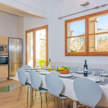Sa Creu Villa