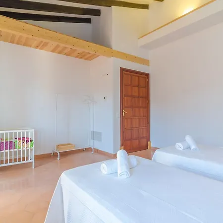Sa Creu Villa *