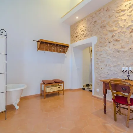 Sa Creu Villa